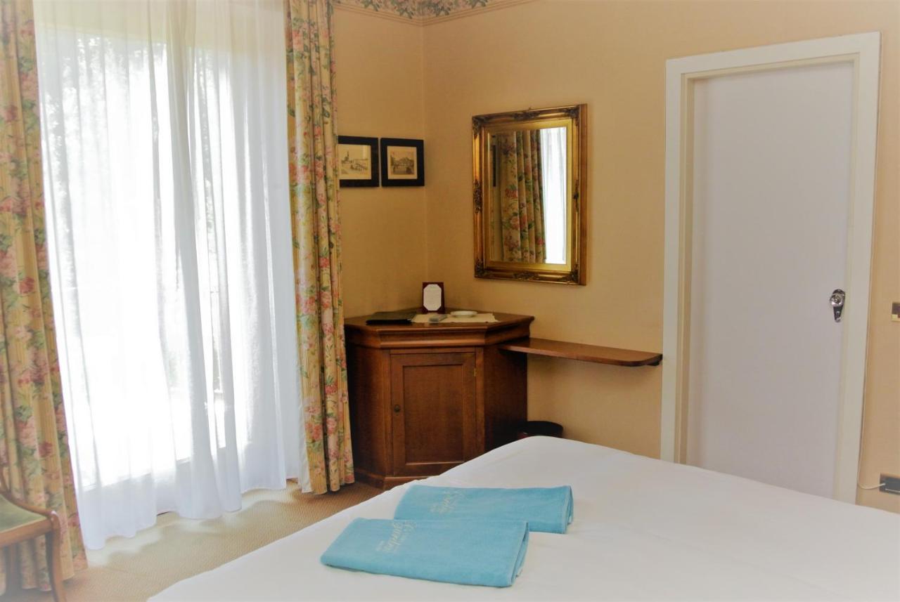 Hotel Garden Екстер'єр фото
